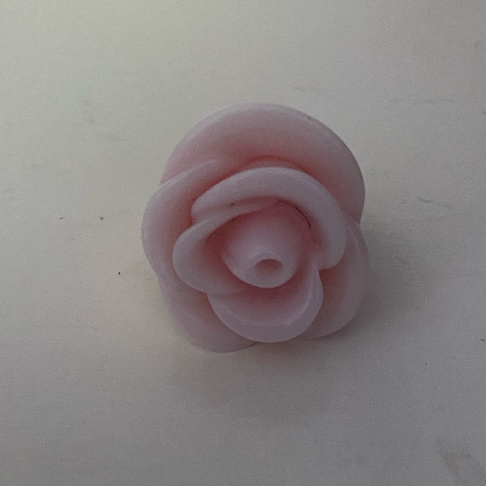 Pretty by Elizabeth Arden Rose Ring